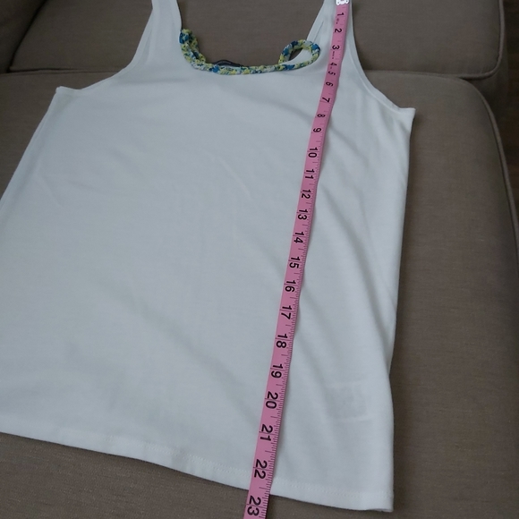 NWOT Discoat basic white tank top braided - Picture 8 of 10